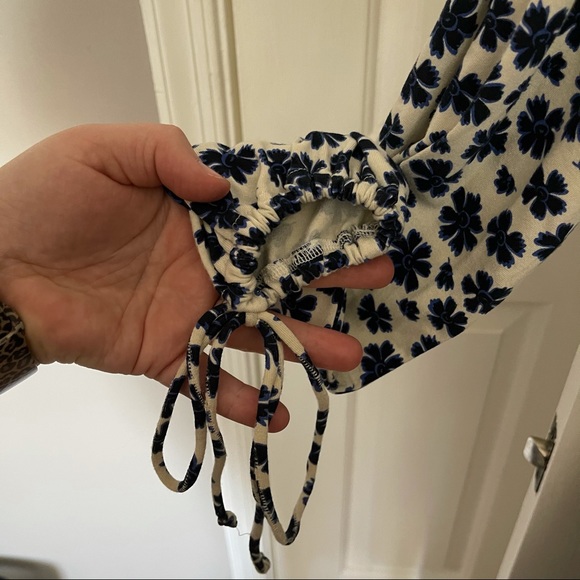 FREE PEOPLE V NECK TIE WAIST FLORAL WRAP DRESS - Picture 3 of 8